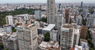 El barrio porteño que atrae a estudiantes y aumenta el valor de venta por metro cuadrado