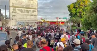 Marcha de migrantes parte de Tapachula