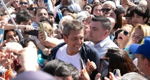 Massa acusó a Milei de ser parte de “un fenómeno raro” relacionado con la violencia y el autoritarismo