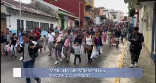 Migrantes continúan su marcha en Tapachula