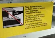 El metro de Barcelona se ve obligado a colocar un cartel ante los retos virales en sus instalaciones: "Riesgo de atrapamiento"