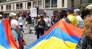 En Fotos | Miles de colombianos marchan contra las reformas de Petro