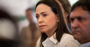 María Corina Machado denuncia impedimentos para inscribir su candidatura