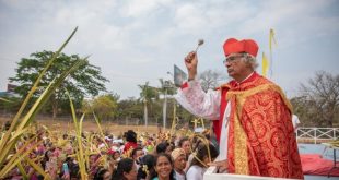 Nicaragua celebró el viacrucis con limitaciones y bajo presencia policial