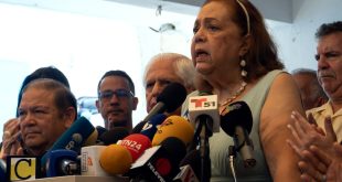 Opositores rechazan trabas para inscribir la candidatura de Corina Yoris