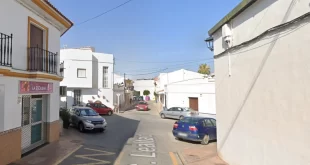 Una mujer es asesinada a tiros en plena calle por su expareja en Pizarra, Málaga