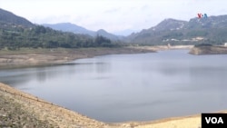 Debido al fenómeno de El Niño, el embalse de San Rafael está funcionado con un 18 % de sus capacidades. (Foto: Johan Reyes, VOA).