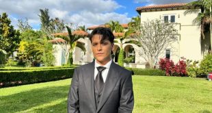 Christian Nodal sorprende con un rostro sin tatuajes y nuevo look