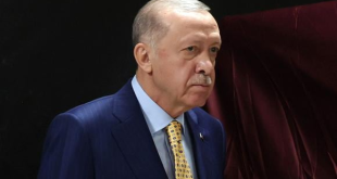 El partido de Erdogan pierde terreno en las elecciones municipales de Turquía frente al avance de la oposición