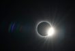 Miles de personas llegaron hasta la explanada del centro de Washington, para observer el eclipse.