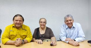 Corina Yoris se unió a la campaña de Edmundo González y participó en una asamblea en La Guaira