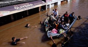 Ya suman 60 muertos y 101 desaparecidos por inundaciones en Brasil