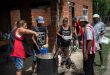 Ejército argentino comienza a repartir miles de kilos de alimentos mientras crece la pobreza