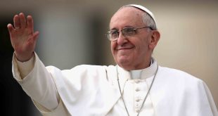 El papa Francisco abogó por la inclusión en forma prudente de homosexuales en la Iglesia