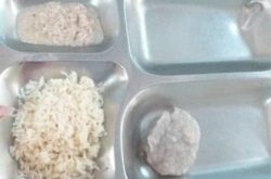 Almuerzo de un niño en un Círculo Infantil en Cuba. (Foto: Facebook vía Alas Tensas)