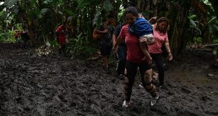 Panamá sigue cerrando pasos de migrantes en el Darién