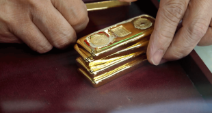 El precio del oro supera los 2.500 dólares y marca un nuevo máximo histórico