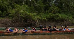 Paso de migrantes por Tapón del Darién en Panamá cae un 35 % hasta septiembre