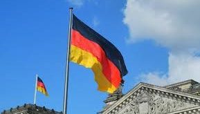 Alemania busca trabajadores en España para estos empleos: 50.000 euros de sueldo con estudios básicos