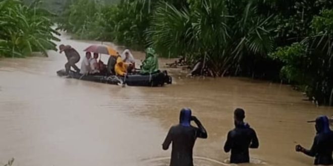 Al menos 6 muertos en Cuba por huracán Oscar; señalan responsabilidad de la Defensa Civil (VIDEO)