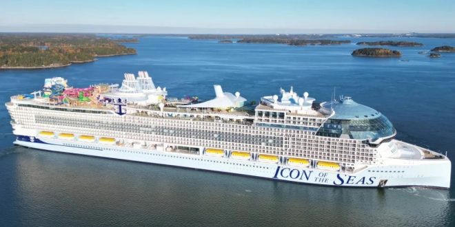 Crucero Royal Caribbean enfrenta demanda colectiva por grabaciones íntimas a pasajeros, incluidos niños