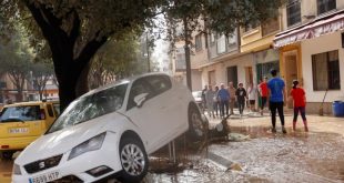 En Fotos | España se enfrenta a las inundaciones más letales de las últimas tres décadas