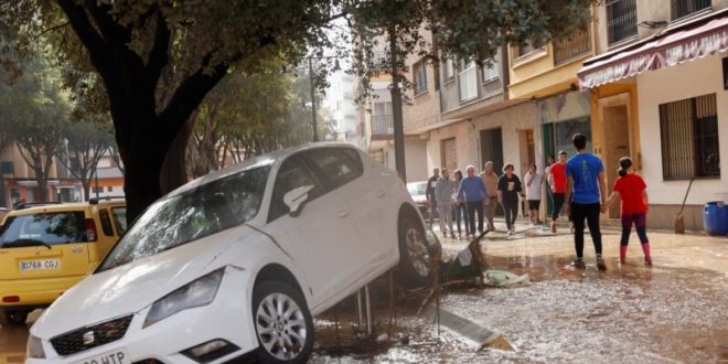 En Fotos | España se enfrenta a las inundaciones más letales de las últimas tres décadas