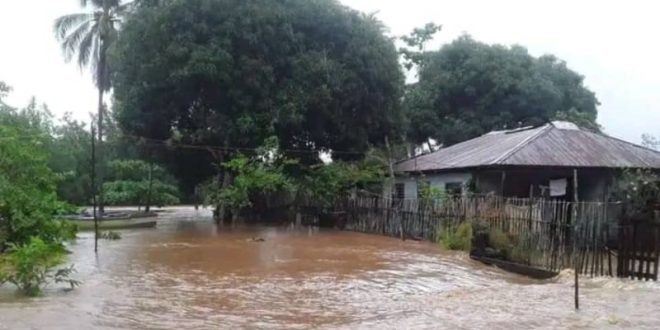 Inundaciones en Baracoa; Las cenizas de El Taiger llegan a Cuba