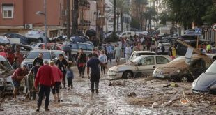 Siguen las tareas de desescombro en España tras las fuertes lluvias: autoridades contabilizan 95 muertos