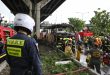 Trágicas imágenes en Tailandia: autobús escolar se calcinó por completo con decenas de niños a bordo