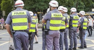 Un alumno de 14 años asesina a tiros a tres compañeros y se suicida en escuela brasileña