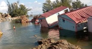 Info Marti | Habitantes de Imías lloran por sus pérdidas tras el paso del huracán Oscar