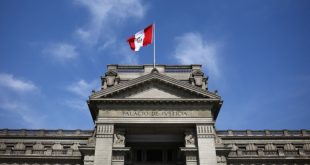 Perú firma acuerdo libre comercio con Hong Kong y suma otro mercado en Asia-Pacífico