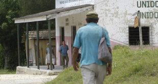 Varios pueblos en Santiago de Cuba llevan más de 10 días sin electricidad