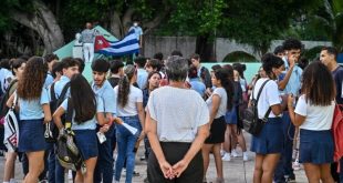 Violencia de género y pobreza fomentan deserción escolar de niñas y mujeres en Cuba, según el OLA