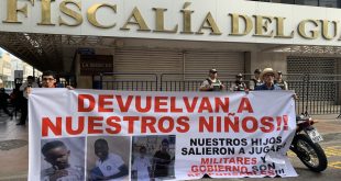 Angustia e incertidumbre: Familiares de menores desaparecidos en Guayaquil entregan datos para identificar cuerpos calcinados