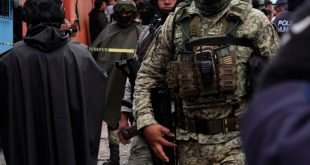 Detienen a centenar de policías en México; unos por filtrar datos, otros por desapariciones forzadas