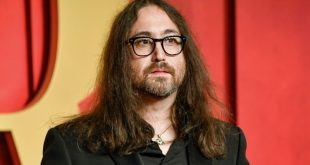 Sean Ono Lennon busca innovar, no solo repetir, el legado de su padre