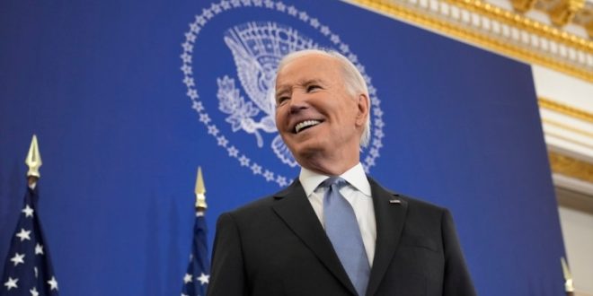 Biden exalta su política exterior, dice que deja "una mano muy fuerte" a próxima administración