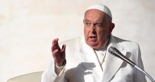 El papa Francisco criticó el plan de Donald Trump sobre inmigración: “Si es cierto, será una vergüenza”