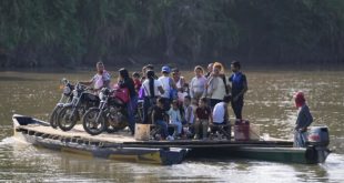 Frontera con Venezuela, una de las rutas de escape para desplazados por ola de violencia en Colombia