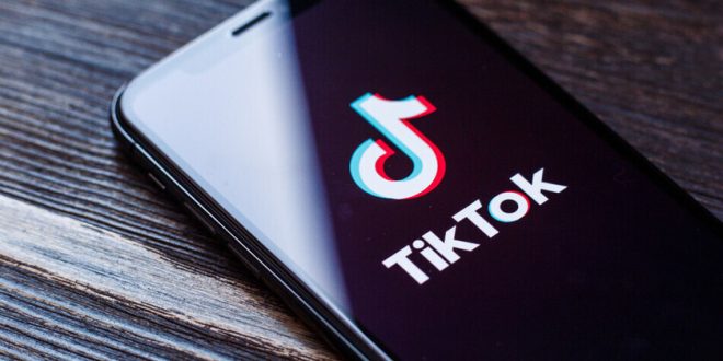 Teléfonos con TikTok preinstalado se venden por miles de dólares en Estados Unidos tras restricciones