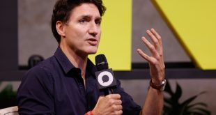 Trudeau subraya en Washington que Canadá nunca será parte de EE UU