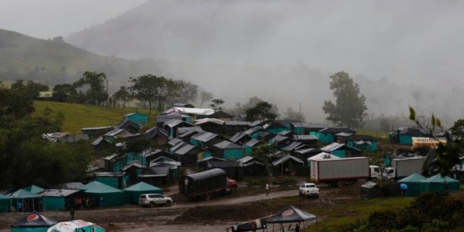 Firmantes de paz se desplazan en Colombia por amenazas de armados ilegales