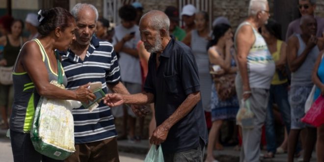 Info Martí | Old age in Cuba