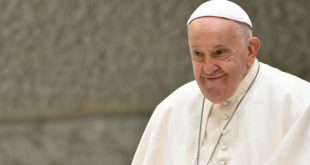 Pope Francis leaves the "critical" state, although he continues with oxygen and his prognosis is reserved