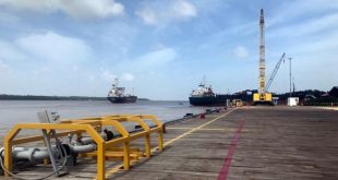 Guyana afirma que buque venezolano entró a área petrolera en sus aguas territoriales