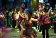 Venezuelans enjoy carnival with parades of floats and shirt visits