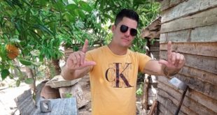 Young opponent maintains hunger strike in protest for the new attack position