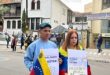 Organizaciones no gubernamentales en frente de Consulado de Venezuela en Bogotá, el miércoles 3 de abril. [Foto: Cortesía Gran Acuerdo Venezuela]